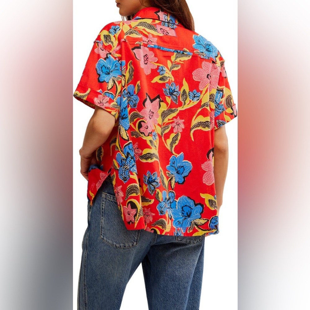 NWT Free People We The Free Retro Tropics
Palm Linen Cotton Blend Top XS & Large